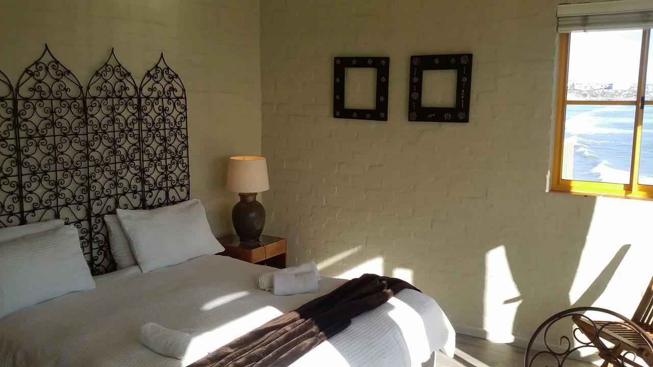 Apartamento Raaswater Langebaan Self Catering Exterior foto
